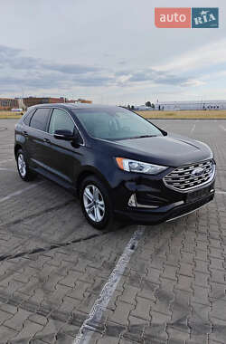 Внедорожник / Кроссовер Ford Edge 2020 в 