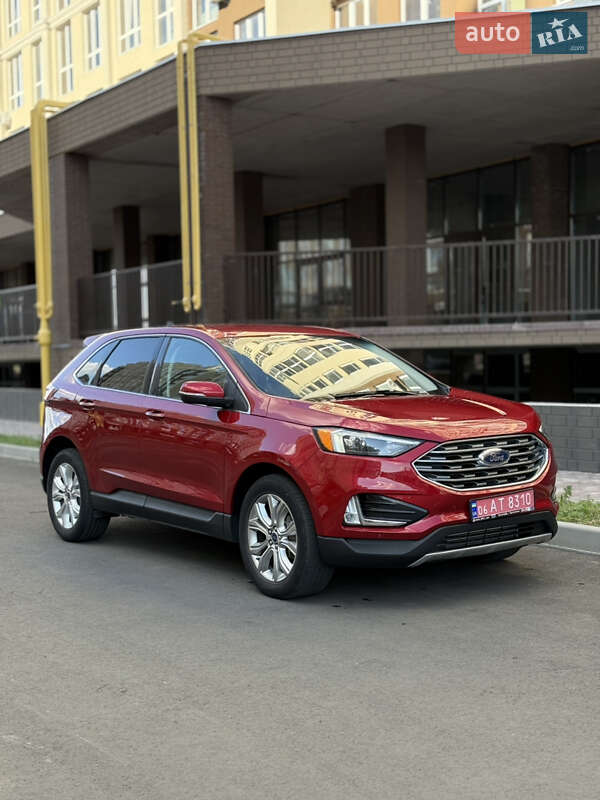 Внедорожник / Кроссовер Ford Edge 2022 в 