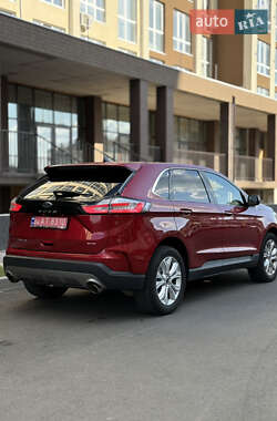 Внедорожник / Кроссовер Ford Edge 2022 в 