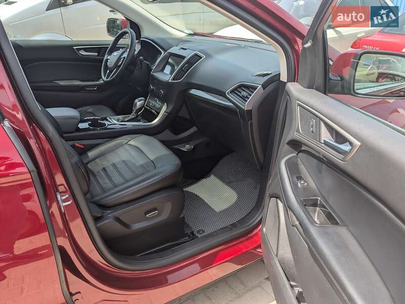 Внедорожник / Кроссовер Ford Edge 2016 в Ивано-Франковске