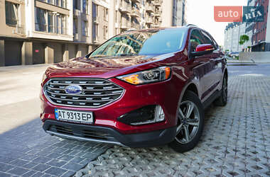 Позашляховик / Кросовер Ford Edge 2019 в 