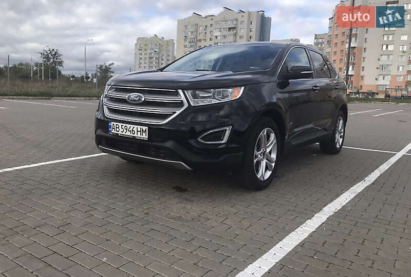 Внедорожник / Кроссовер Ford Edge 2017 в 