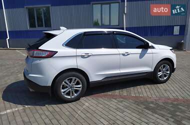 Внедорожник / Кроссовер Ford Edge 2015 в 