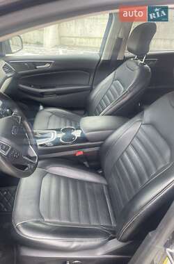 Внедорожник / Кроссовер Ford Edge 2015 в 