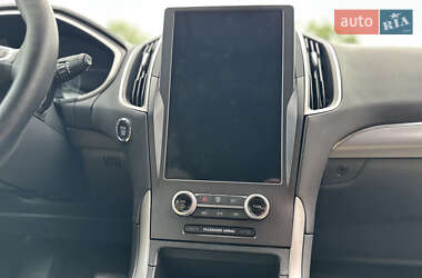 Внедорожник / Кроссовер Ford Edge 2021 в 