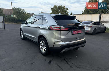 Внедорожник / Кроссовер Ford Edge 2019 в 