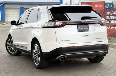 Внедорожник / Кроссовер Ford Edge 2015 в 