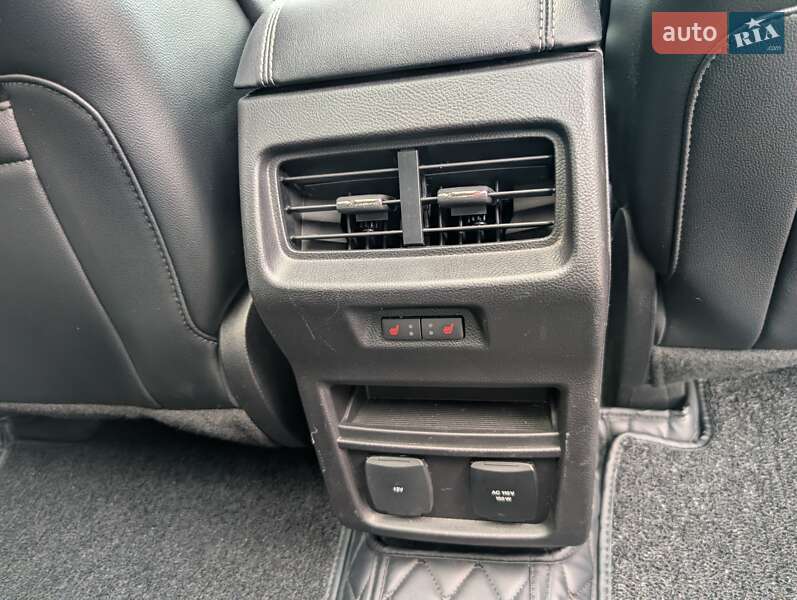 Позашляховик / Кросовер Ford Edge 2018 в Києві