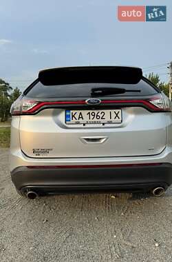 Внедорожник / Кроссовер Ford Edge 2015 в 