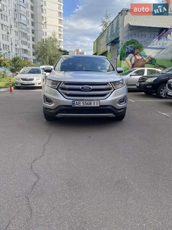 Позашляховик / Кросовер Ford Edge 2016 в Києві