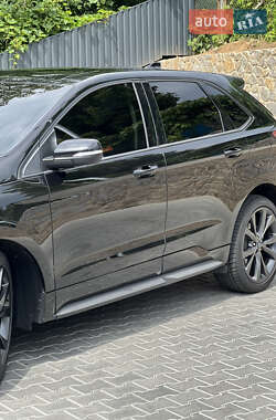 Внедорожник / Кроссовер Ford Edge 2015 в 