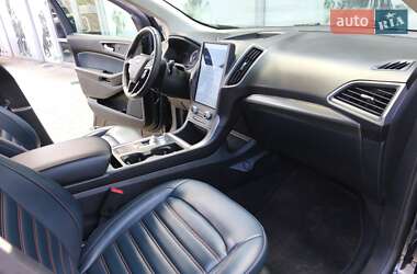 Внедорожник / Кроссовер Ford Edge 2022 в 