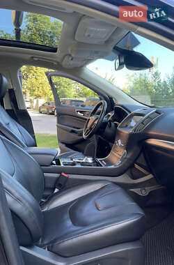 Внедорожник / Кроссовер Ford Edge 2020 в 