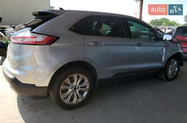 Внедорожник / Кроссовер Ford Edge 2022 в 