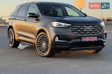 Внедорожник / Кроссовер Ford Edge 2020 в 