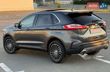 Внедорожник / Кроссовер Ford Edge 2020 в 