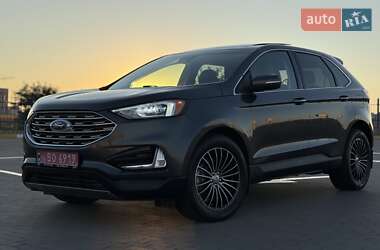Внедорожник / Кроссовер Ford Edge 2020 в 