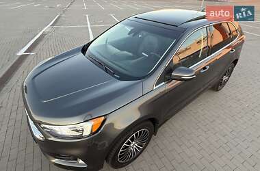 Внедорожник / Кроссовер Ford Edge 2020 в 