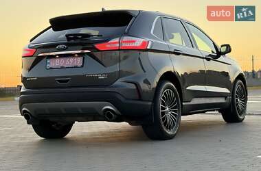 Внедорожник / Кроссовер Ford Edge 2020 в 