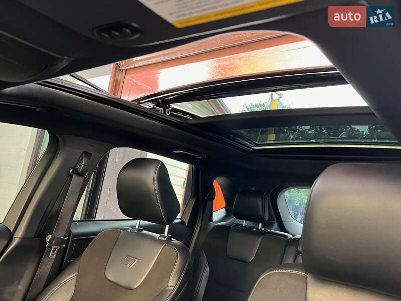 Внедорожник / Кроссовер Ford Edge 2020 в Киеве