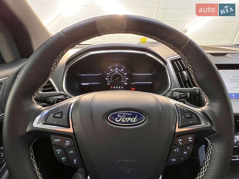 Внедорожник / Кроссовер Ford Edge 2020 в Киеве