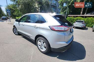 Внедорожник / Кроссовер Ford Edge 2017 в 