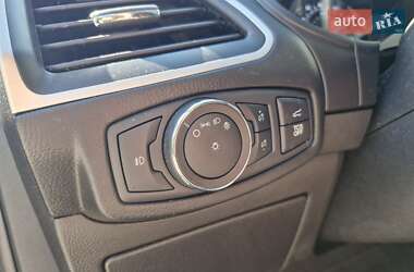 Внедорожник / Кроссовер Ford Edge 2022 в 