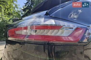 Внедорожник / Кроссовер Ford Edge 2022 в 