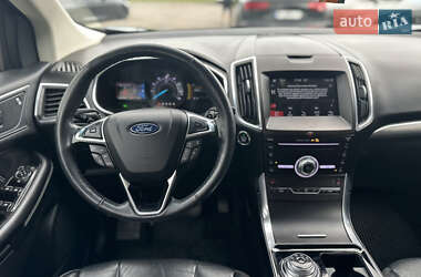 Внедорожник / Кроссовер Ford Edge 2019 в 