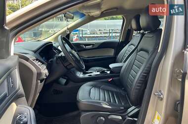 Внедорожник / Кроссовер Ford Edge 2018 в 