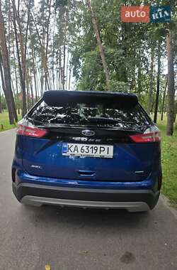 Внедорожник / Кроссовер Ford Edge 2022 в 