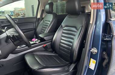 Внедорожник / Кроссовер Ford Edge 2018 в 