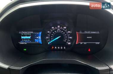 Внедорожник / Кроссовер Ford Edge 2018 в 