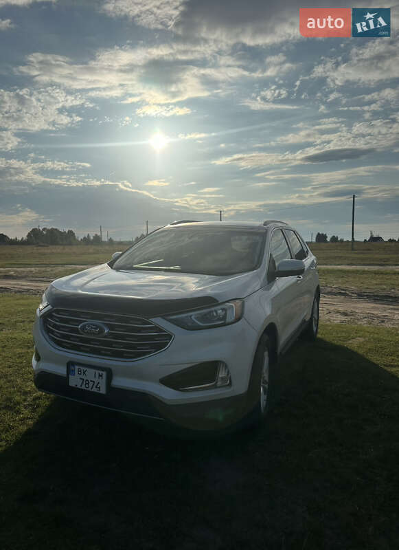 Ford Edge 2019
