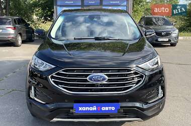 Внедорожник / Кроссовер Ford Edge 2022 в 