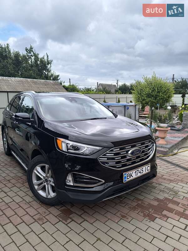 Внедорожник / Кроссовер Ford Edge 2020 в Каневе