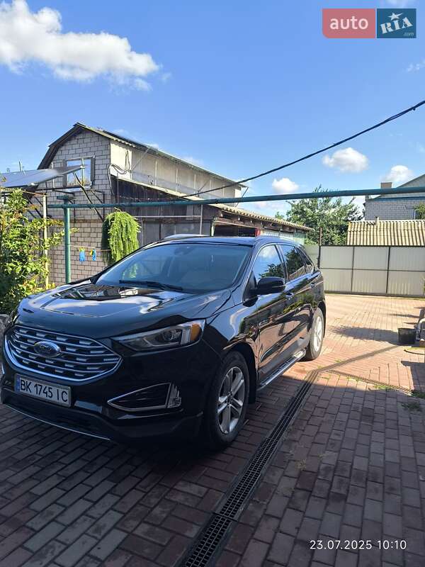 Внедорожник / Кроссовер Ford Edge 2020 в Каневе
