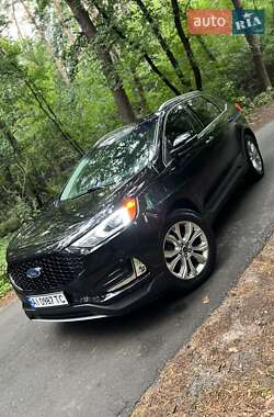 Внедорожник / Кроссовер Ford Edge 2019 в 