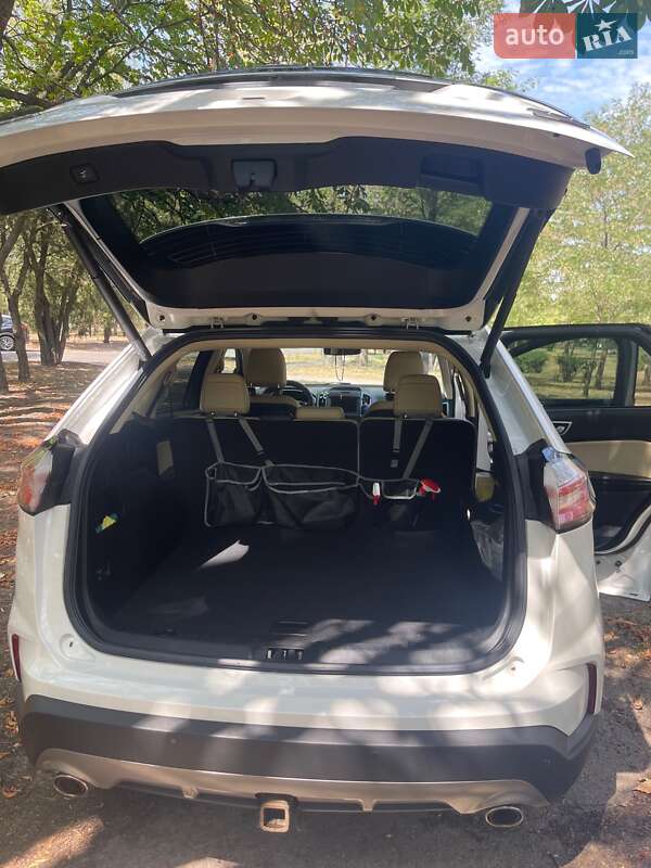 Внедорожник / Кроссовер Ford Edge 2020 в Никополе