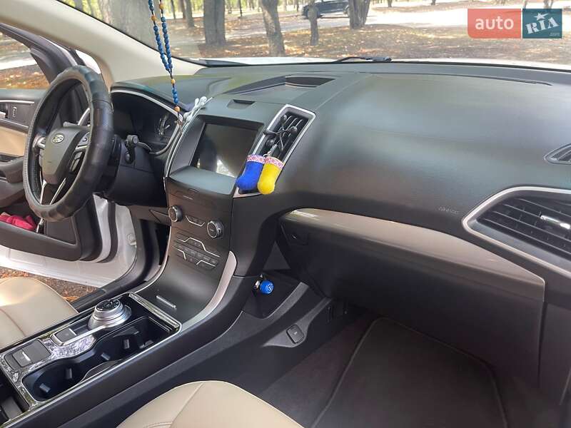 Внедорожник / Кроссовер Ford Edge 2020 в Никополе