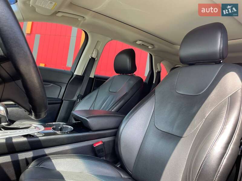 Внедорожник / Кроссовер Ford Edge 2018 в Киеве