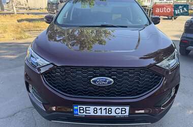 Позашляховик / Кросовер Ford Edge 2020 в 