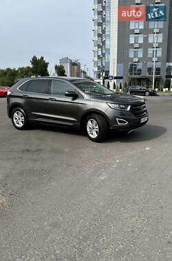 Внедорожник / Кроссовер Ford Edge 2018 в 