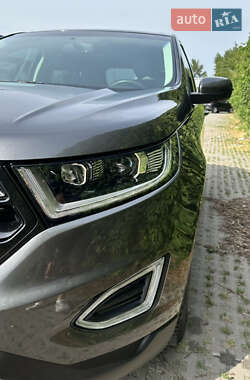 Внедорожник / Кроссовер Ford Edge 2018 в 