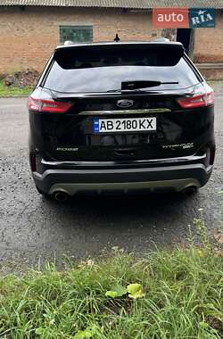 Внедорожник / Кроссовер Ford Edge 2019 в 