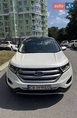 Позашляховик / Кросовер Ford Edge 2018 в 