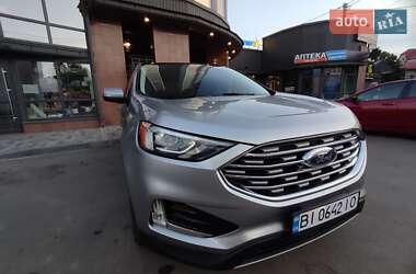 Внедорожник / Кроссовер Ford Edge 2020 в 