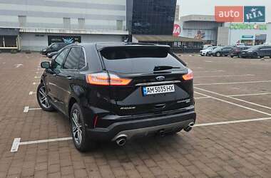 Внедорожник / Кроссовер Ford Edge 2019 в 