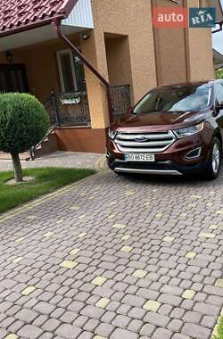Внедорожник / Кроссовер Ford Edge 2016 в 