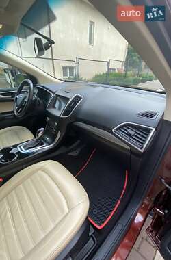 Внедорожник / Кроссовер Ford Edge 2016 в 